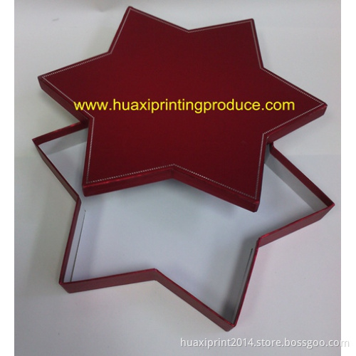 deep red polygonal gift boxes